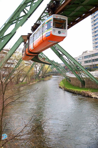 Illustration for article titled Wuppertal Suspended Railway